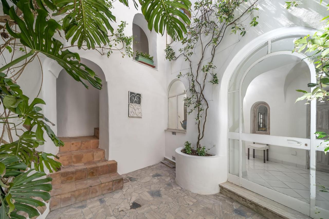 Holiday home I Tre By Caprirooms Capri